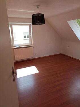 Foto - 3 Zimmer Dachgeschoßwohnung zur Miete in Crailsheim