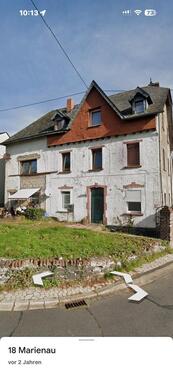 Foto - Haus zu Verkaufen mit 5 Wohneinheiten ( Sanierungsbedürftig )