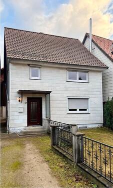 Foto - Freistehendes, renoviertes Einfamilienhaus in Katzenstein