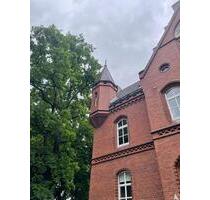 aussergewöhnliche Wohnung mit Turmzimmer in historischem Gebäude - Minden
