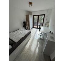 Möbliertes WG Zimmer mit Balkon in 4er WG (01.04. - 31.08.) - Aachen Aachen-Mitte