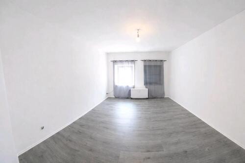 Foto - 1 Zimmer Erdgeschoßwohnung zur Miete in Saarbrücken