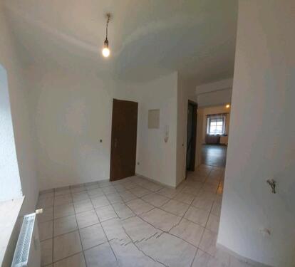 Foto - 1 Zimmer Erdgeschoßwohnung in Saarbrücken