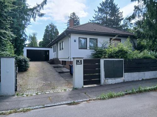 Foto - Einfamilienhaus Aubing NW, 128 qm Wfl ., Grund 914 qm, sehr ruhig
