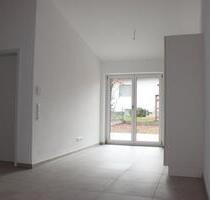 Moderne 2-Zimmer Wohnung der Extraklasse in Roding.