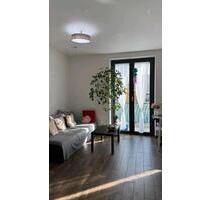 Moderne 2-Zimmer Wohnung mit Balkon in Friedrichsfelde - Berlin Mitte