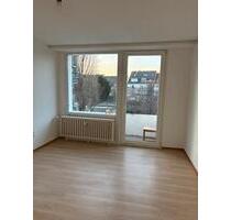 1-Zimmer-Wohnung mit Balkon & separater Küche - Köln Kalk 1-Zimmer-Wohnung mit Balkon & separater Küche - Köln Kalk