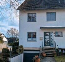 DH-Hälfte Garbsen Dorf Horst - stadtnah in gewachsener Struktur