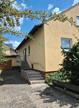 Foto - Einfamilienhaus in Hirschaid - 395.000,00&nbsp;EUR Kaufpreis, ca.&nbsp; 130,00&nbsp;m&sup2;