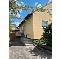 Einfamilienhaus in Hirschaid - 395.000,00&nbsp;EUR Kaufpreis, ca.&nbsp; 130,00&nbsp;m&sup2; in Hirschaid (PLZ: 96114)