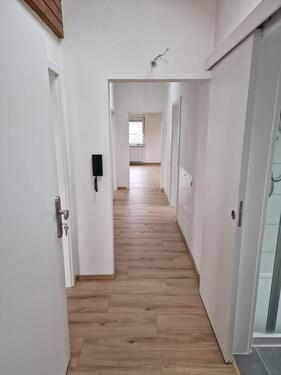 Foto - Helle, moderne Dachgeschosswohnung – 3 Zimmer, 80 m2 klimatisiert
