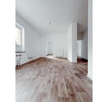 Tolle 3-Raum-Wohnung in Burkhardtsdorf und Stellplatz