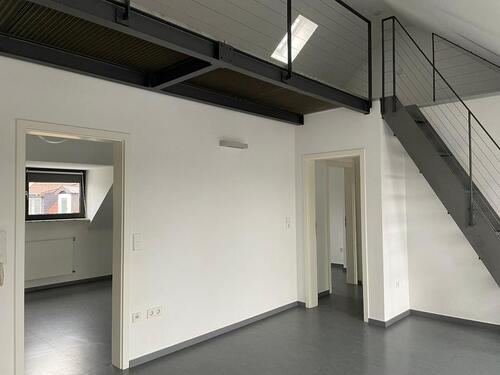 Foto - Dachgeschoßwohnung in Saarbrücken zur Miete