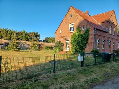 Foto - Helle 3-Zimmer-OG-Wohnung in Alt-Lüblow ab 01.07.2026