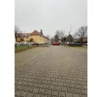 Stellplatz für WohnmobileWohnwagen in Böhlen ( bei L)