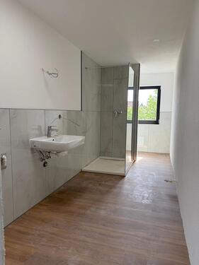 Foto - Sanierte 2-Zimmer-Wohnung in zentraler Lage *Erstbezug*