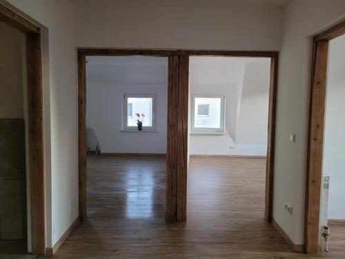 Foto - Liebevoll umfänglich renovierte 3-Zimmer-Wohnung am Stadtrand von