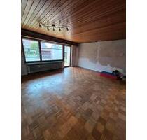 5-Zimmer- Whg. mit eigenem Garten in 71083 Herrenberg- Kuppingen