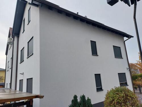 Foto - Moderne Doppelhaushälfte mit PV-Anlage, 135m2, Baujahr 2019