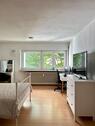 Foto - Schönes, großes Zimmer in 3er Mädels WG Stuttgart Mitte