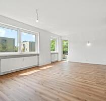 Möchtest auch du einfach einziehen und dich wohlfühlen? Renovierte 3 12- Zimmer-Wohnung! - Biberach an der Riß