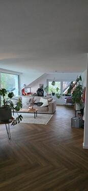 Foto - Exklusive 2-Zimmer-Wohnung mit Dachboden, Balkon & Einbauküche