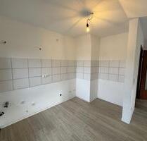 2 Zimmer Dachgeschoss Wohnung Mülheim Speldorf mit Balkon - Mülheim an der Ruhr Broich