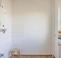 2-Raum-Wohnung mit Badewanne und Balkon - Chemnitz Adelsberg