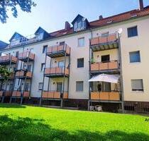 2-Raumwohnung im Dachgeschoss in ruhiger, beliebter Wohnlage - Bitterfeld-Wolfen
