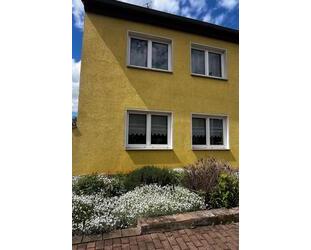 Doppelhaushälfte mit Garten - 90.000,00&nbsp;EUR Kaufpreis, ca.&nbsp; 100,00&nbsp;m&sup2; in Nordhausen (PLZ: 99734)