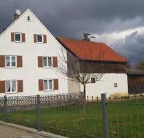 Charmantes Einfamilienhaus in idyllischer Lage, Blick ins Grüne - Gachenbach