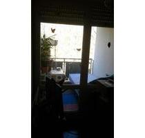 geräumige zwei-zimmer Dachgeschosswohnung am Waldrand - Weimar Lützendorf