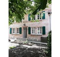 Einfamilienhaus in Heilsbronn - 1.300,00&nbsp;EUR Kaltmiete, ca.&nbsp; 120,00&nbsp;m&sup2; in Heilsbronn (PLZ: 91560)