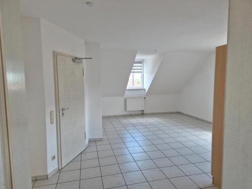 Foto - 2 Zimmer Dachgeschoßwohnung zur Miete in Thalmassing