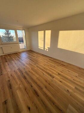 Foto - 4-Raum Wohnung im 3. OG mit Balkon und Wannenbad