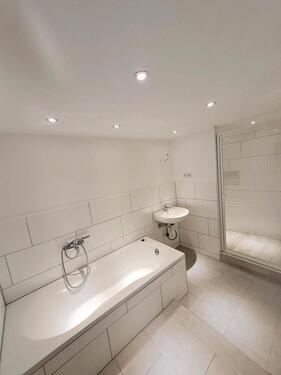 Foto - großzügige Wohnung - 850,00&nbsp;EUR Kaltmiete, ca.&nbsp; 140,00&nbsp;m&sup2;