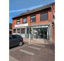 Übernahme Friseursalon - 123,00&nbsp;EUR Kaltmiete, ca.&nbsp; 240,00&nbsp;m&sup2; in Schwanewede (PLZ: 28790)