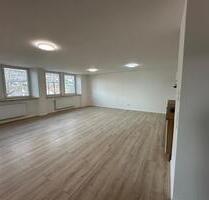 Kernsanierte 3 Zimmer Wohnung in Boxtal - Freudenberg