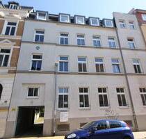 Attraktive 2 Zimmer-Wohnung mit Balkon in ruhiger, zentraler Lage! - Schwerin