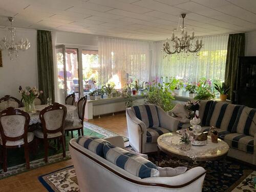 Foto - 9 Zimmer Mehrfamilienhaus, Wohnhaus zum Kaufen in Hambühren