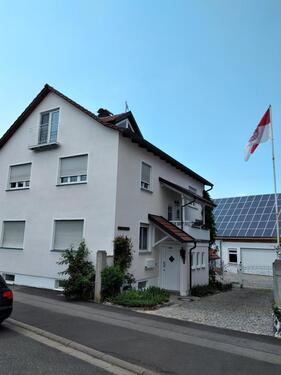 Foto - Großz. Einfam.haus mit Einl.w., Hof, Garten, Garage in Gernach