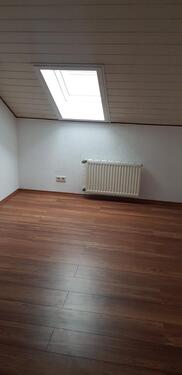 Foto - 3 Zimmer Dachgeschoßwohnung zur Miete in Windhagen