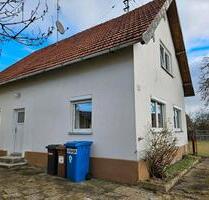 Haus zur Miete - 800,00&nbsp;EUR Kaltmiete, ca.&nbsp; 120,00&nbsp;m&sup2; in Fünfstetten (PLZ: 86681)