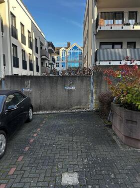 Foto - Stellplatz in zentraler Lage von Bad Homburg – Hessenring 97 –