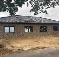 Doppelhaushälfte mit Carport - 285.000,00 EUR Kaufpreis, in Lathen (PLZ: 49762)