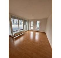 renov. 2 Zimmer Wohnung, Modern, Komf. Gedämmt. Energiekl. 