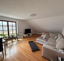 Eching: Helle 3 Zimmer Wohnung mit Küche & großem Balkon