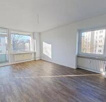 Perfekt für Paare oder eine kleine Familie: Moderne 3-Zi.-Whg. mit EBK und BALKON - Rendsburg