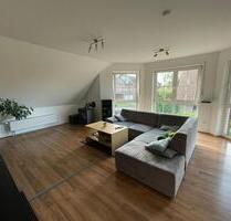 Lichtdurchflutete 3-ZKB-Wohnung mit Ofen in UNI-Nähe - Paderborn Neuenbeken