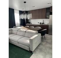 Helle 3-Zimmer-Wohnung mit Balkon in Lößnitz (ohne Makler )